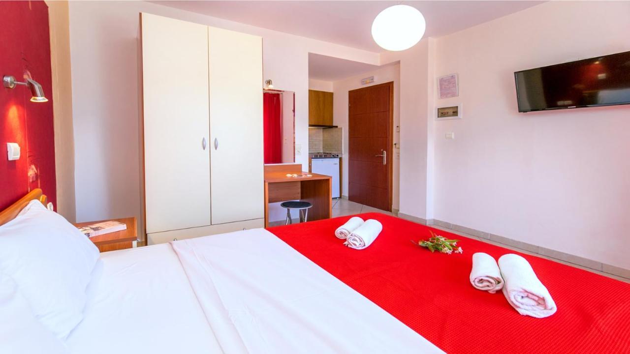 Amversa'S House Потос Экстерьер фото